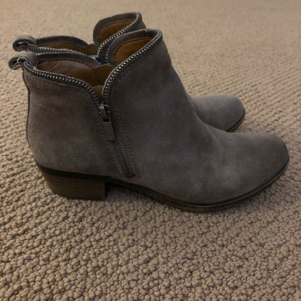 Women’s Lucky Brand suede ankle booties size 8